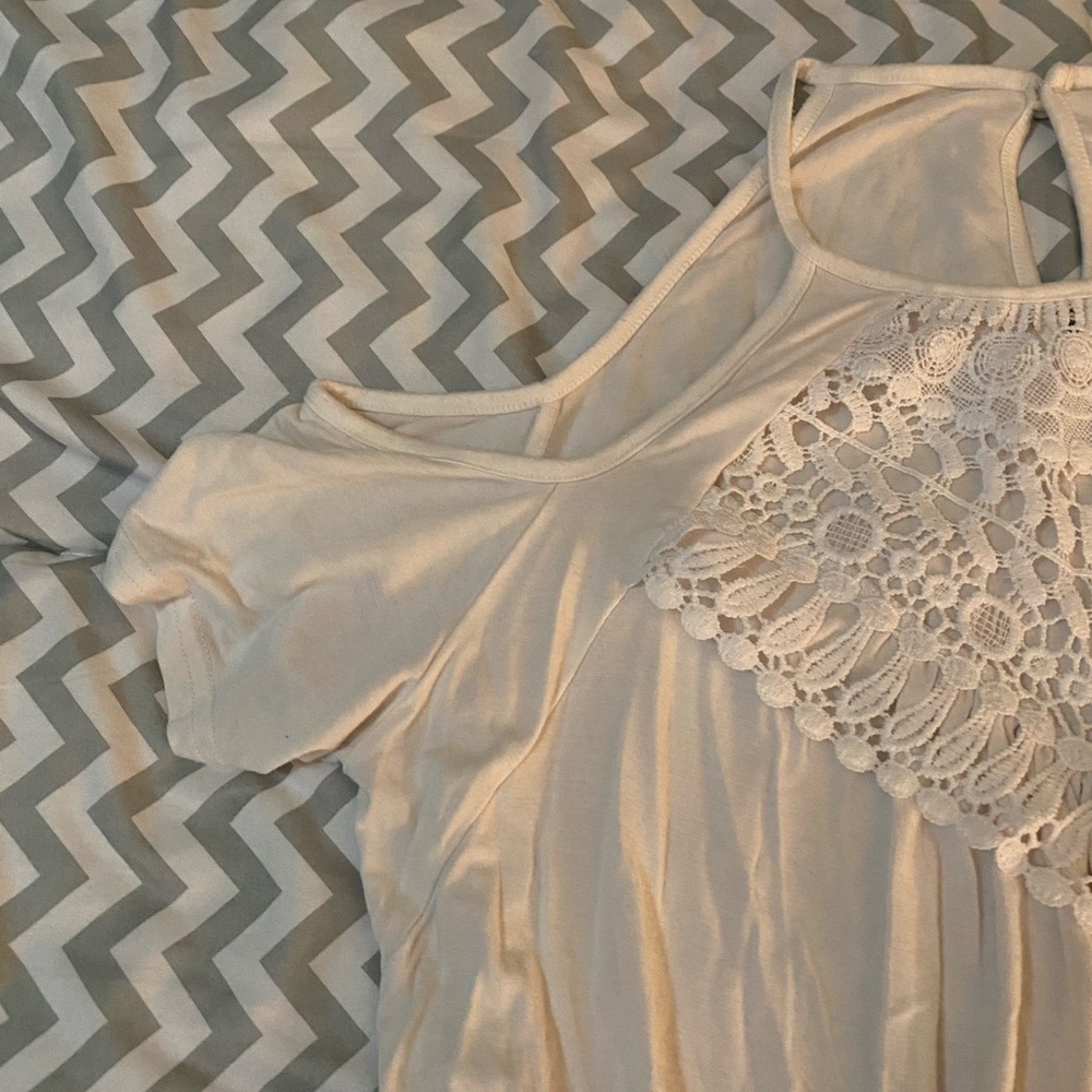 Top - Picture 3 of 4